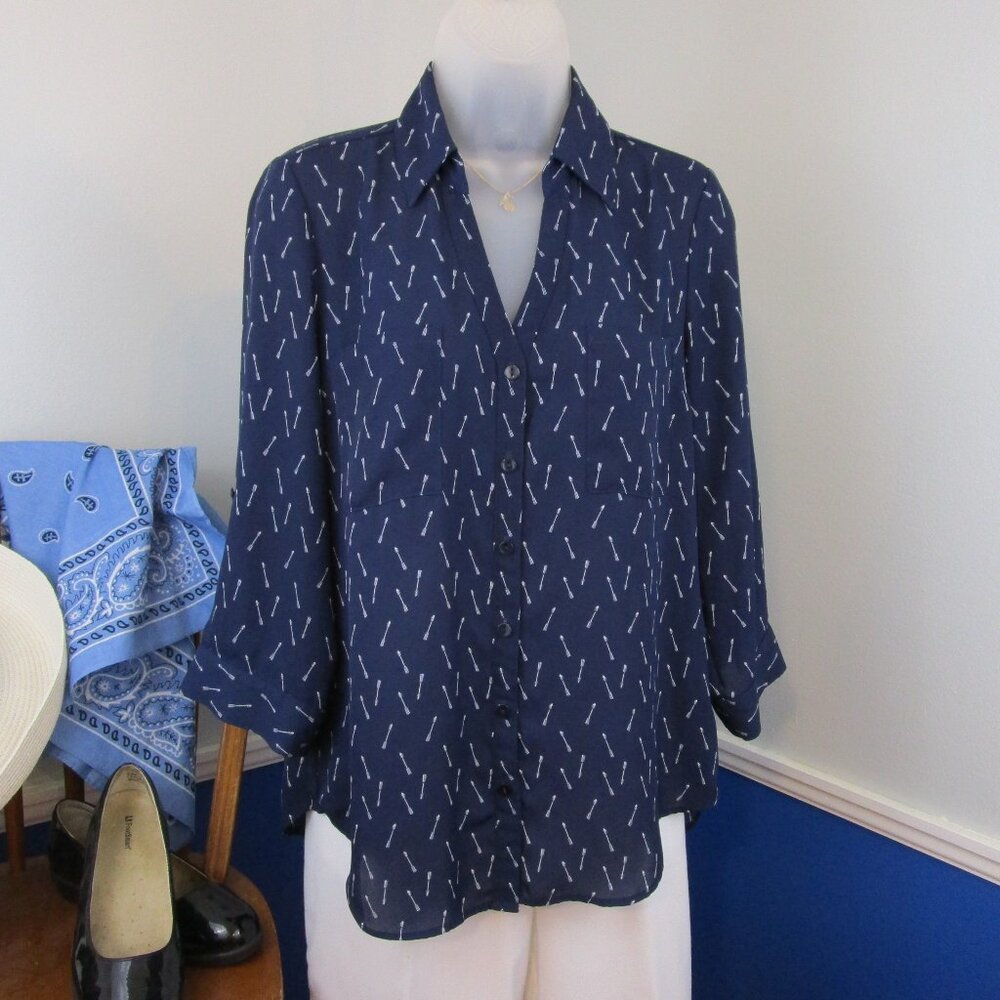 a.n.a Navy V-Neck Button Front 3/4 Roll Tab Sleeve Blouse